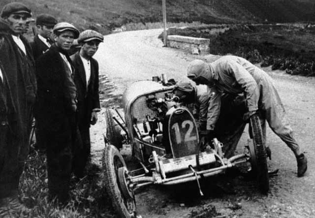 12 Bugatti 37 A 1.5 - A.Caliri (1).jpg